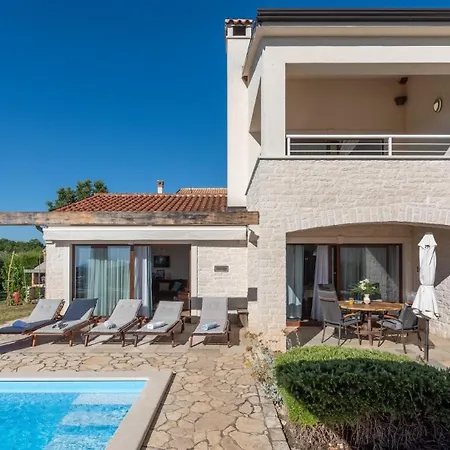 Gasthof Nira Barat (Porec)